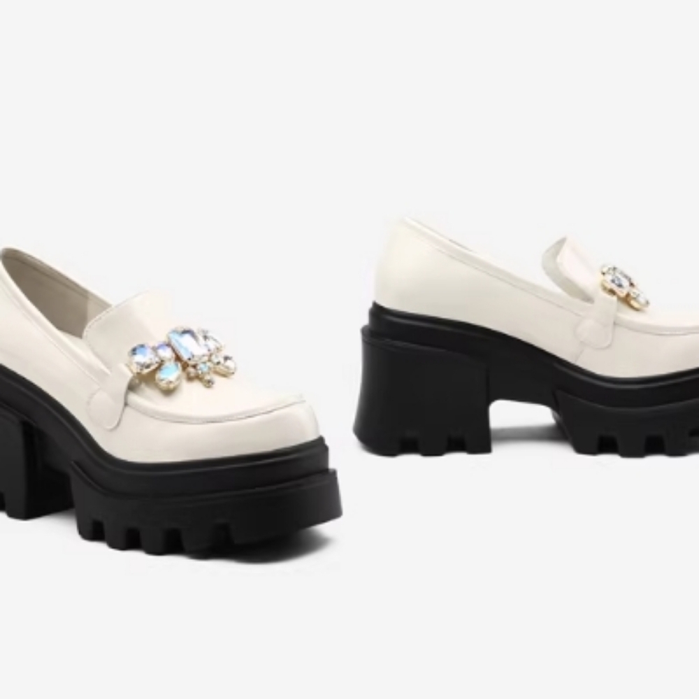 women shoes Heels